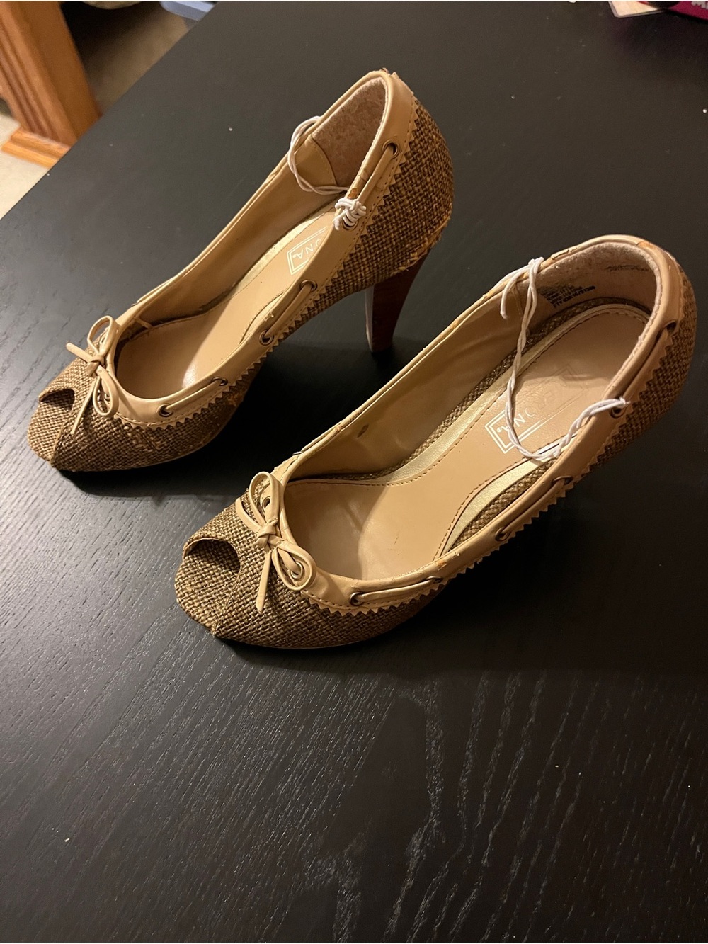 Merona Sz 6 Beige Woven Peep Toe Heels High Heels Bow